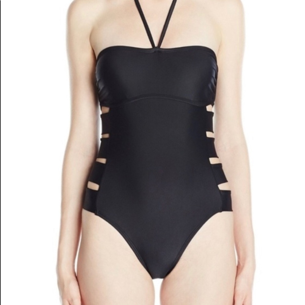 Black Inmocean One Peice